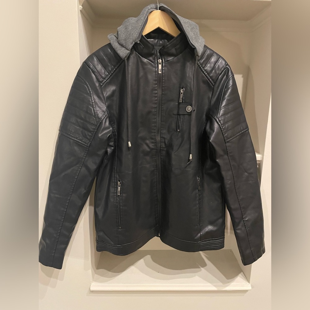 Winter Men’s Warm Hooded Leather Coat